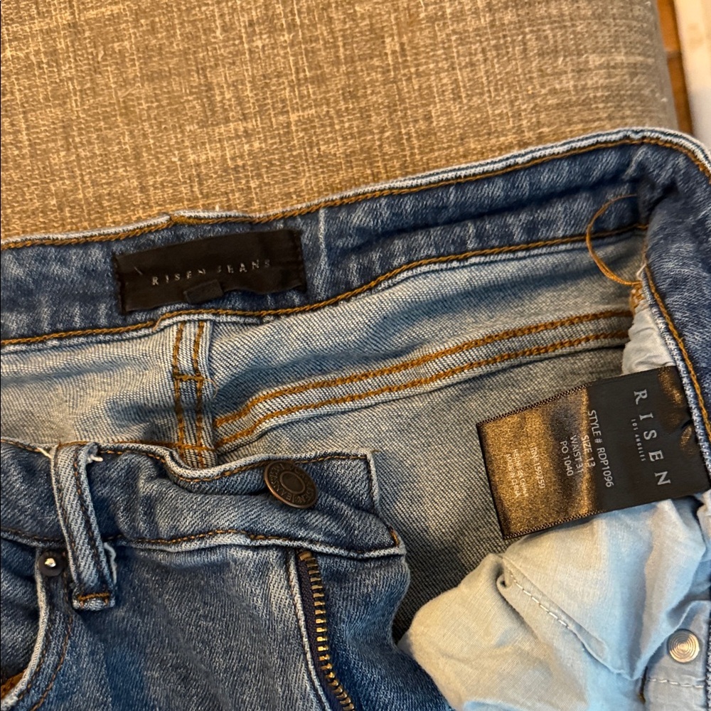Risen Brand  Distressed Women's Jeans - Picture 2 of 2